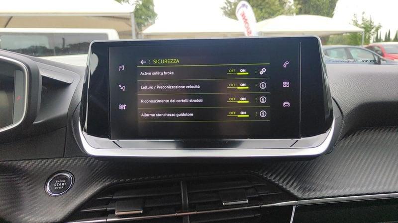 Peugeot 2008 PureTech 130 S&S Allure Pack