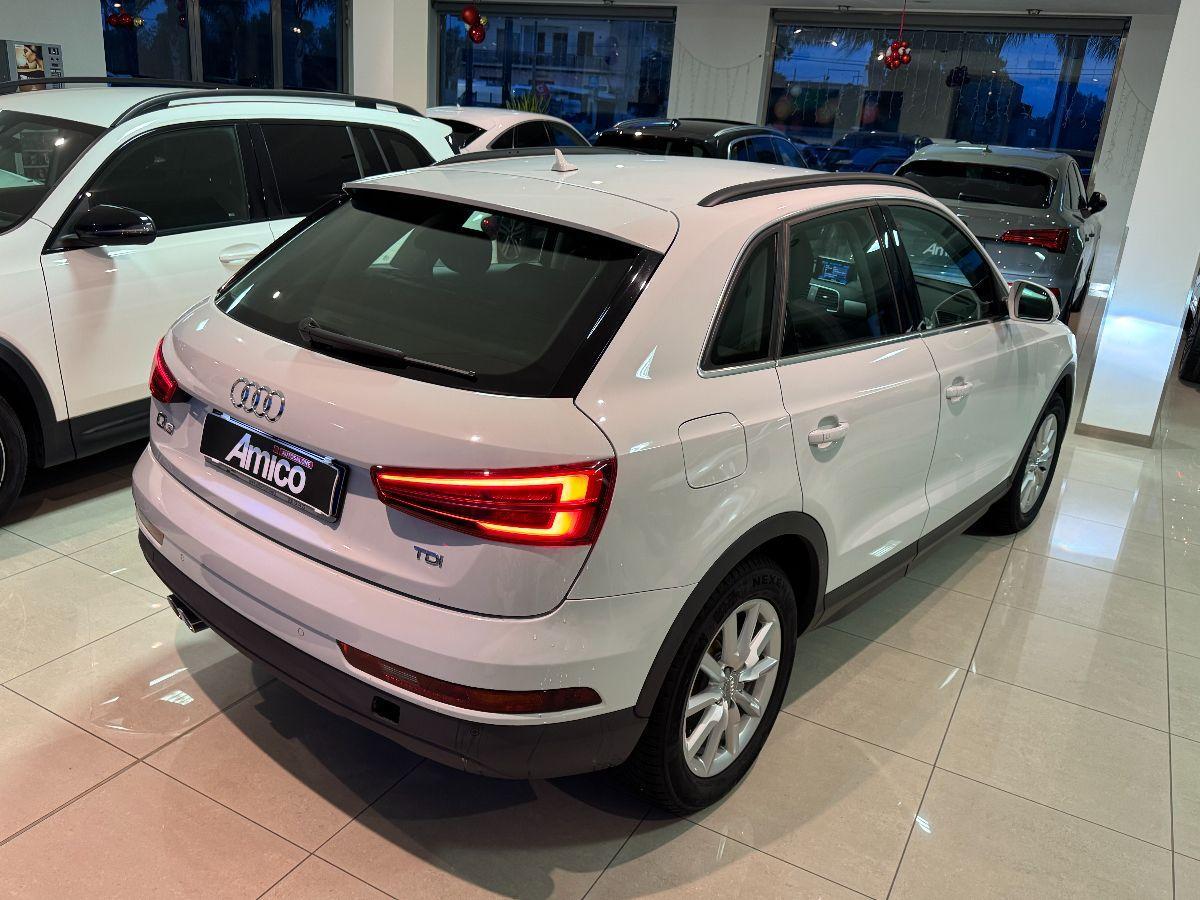 AUDI Q3 2.0 TDI 120CV S-tronic Sport