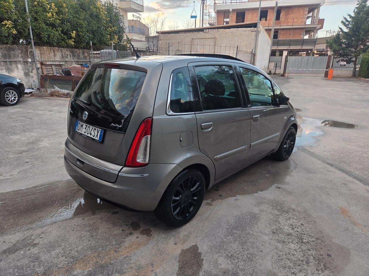 Lancia MUSA 1.3 Mjt 90 CV Platino Aut.