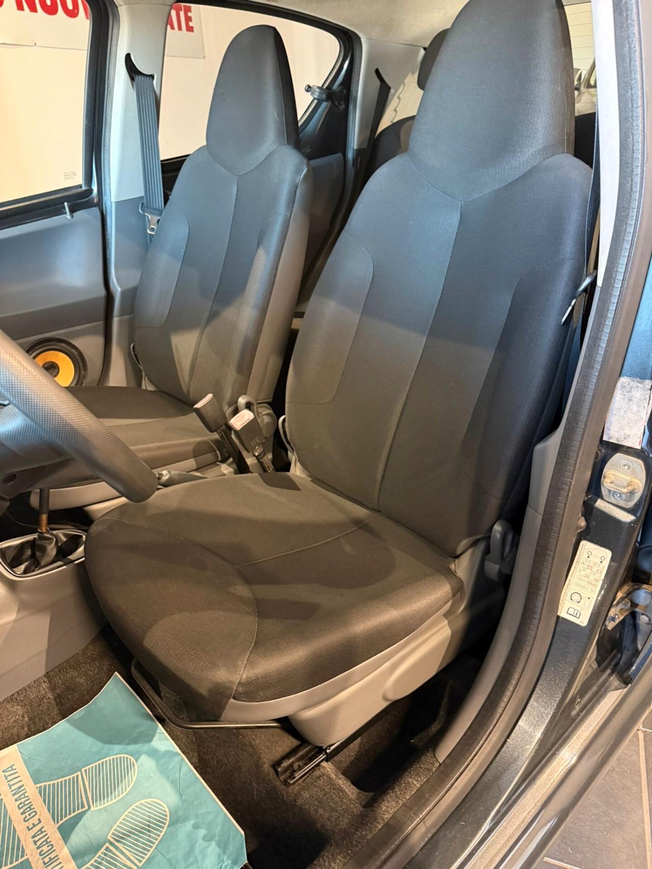 Toyota Aygo 70 mila km - NEOPATENTATI