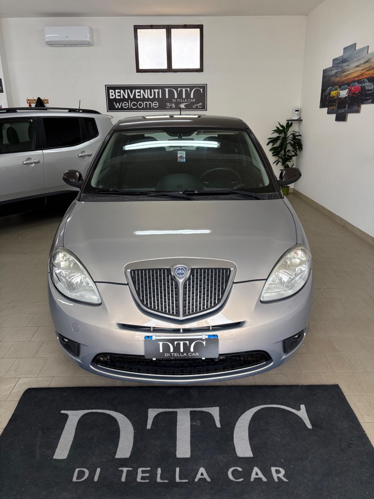 Lancia Ypsilon 1.3 MJT 75 CV