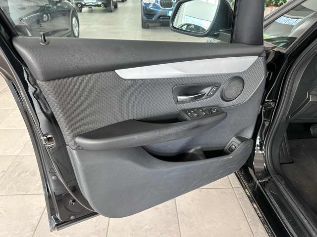 BMW 218 d Active Tourer Advantage