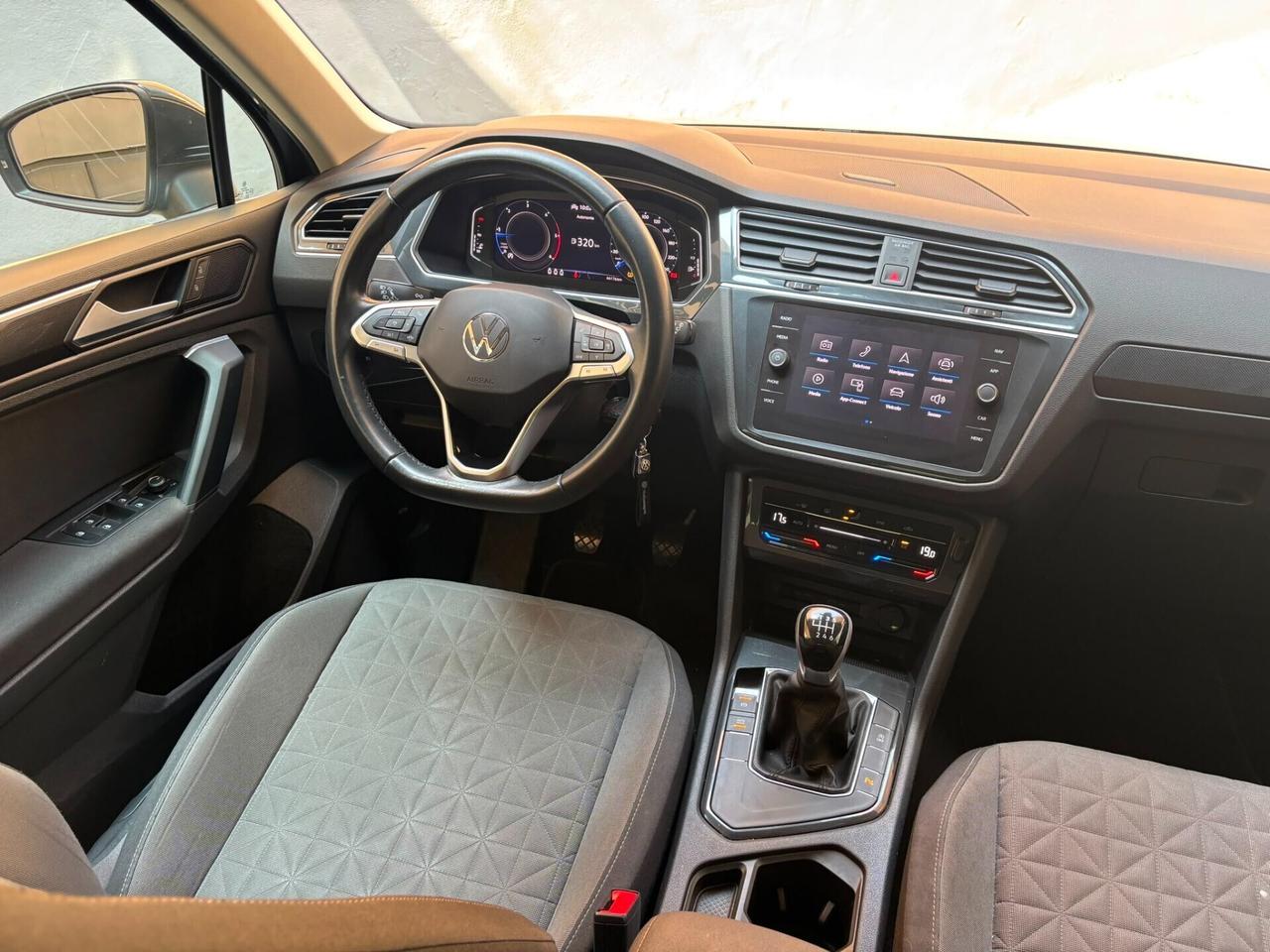 Volkswagen Tiguan 2.0 TDI - GANCIO TRAINO