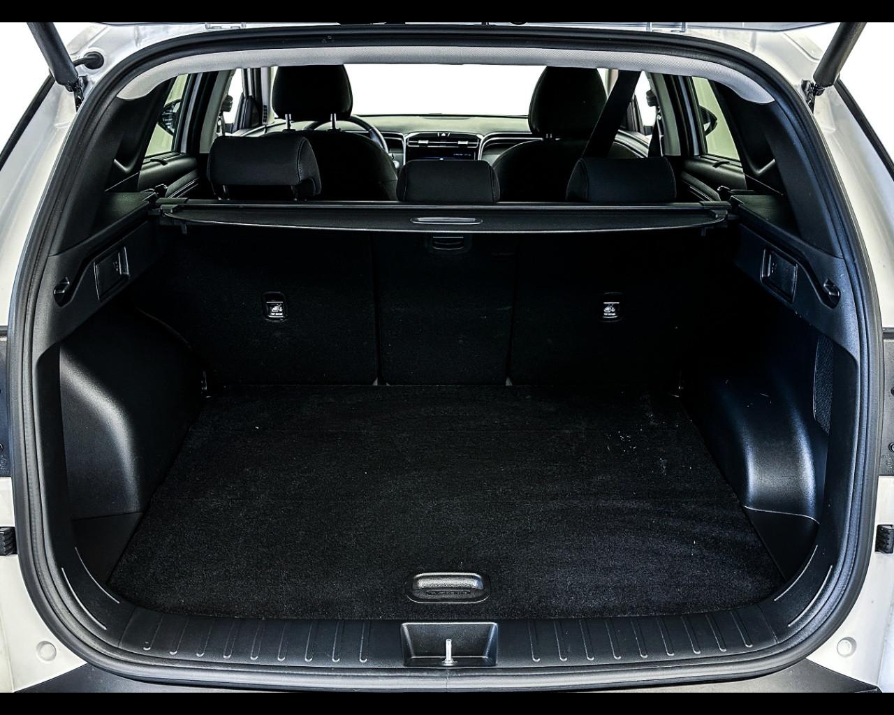 HYUNDAI Tucson 3ª serie - Tucson 1.6 HEV 4WD aut. Exellence