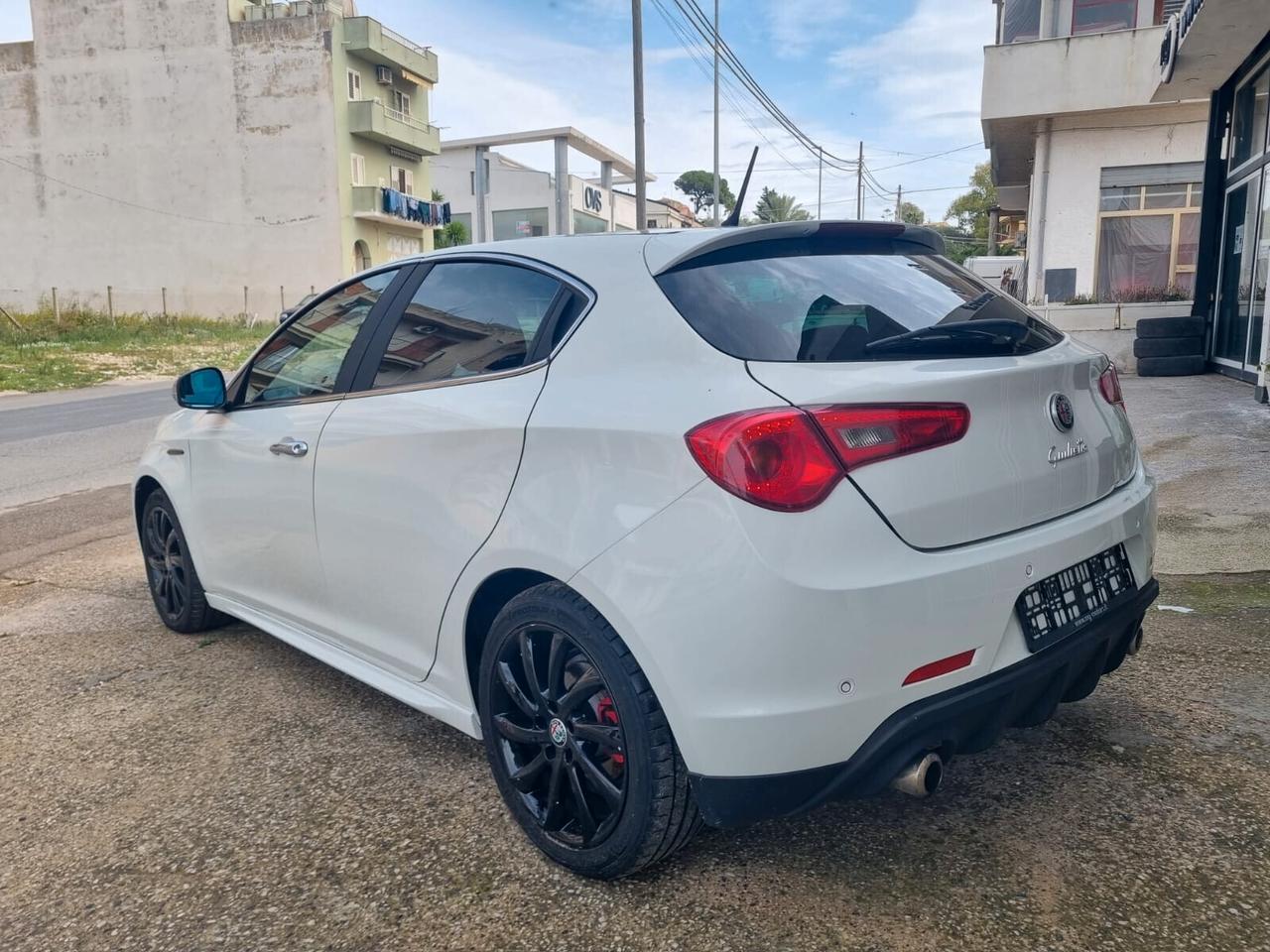 Alfa Romeo Giulietta 1.6 JTDm-2 105 CV TETTUCCIO PELLE