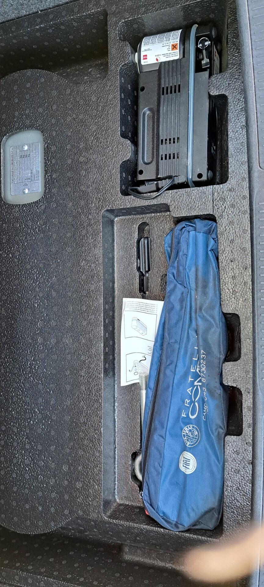 Fiat Grande Punto 1.4 8V 5 porte Natural Power Street