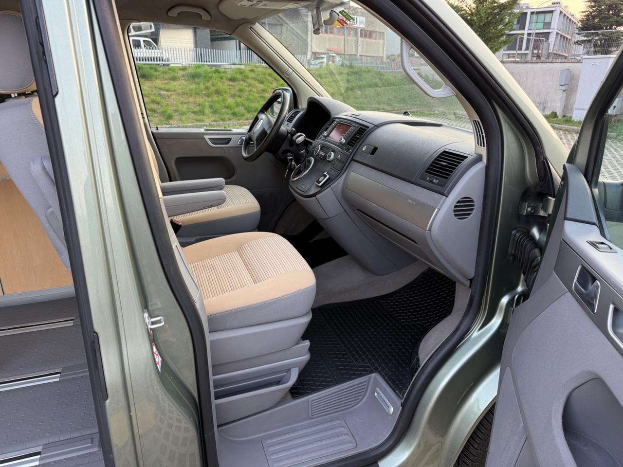 Volkswagen CALIFORNIA 2.5Tdi CAMPER. WESTFALIA.ASI