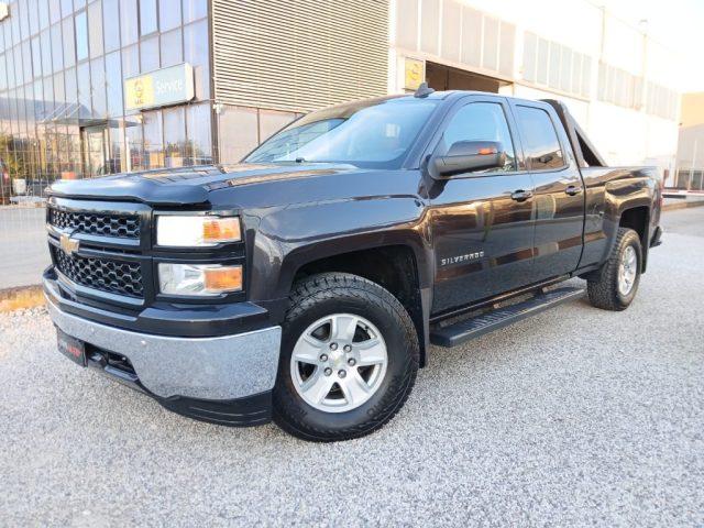 CHEVROLET Silverado LT 5.3 L V8 EcoTec3