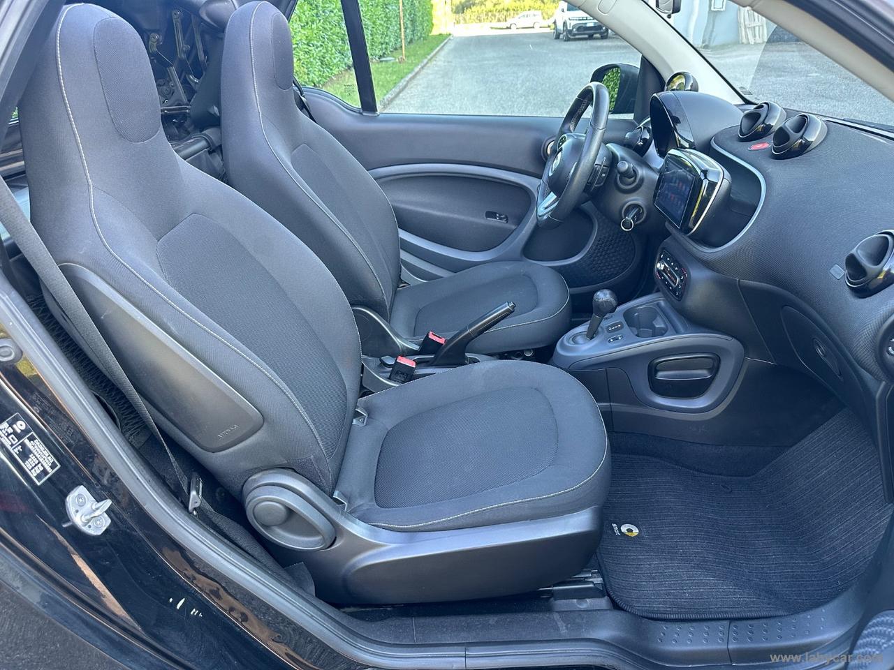 SMART fortwo 90 0.9T twin. cabrio Superpassion