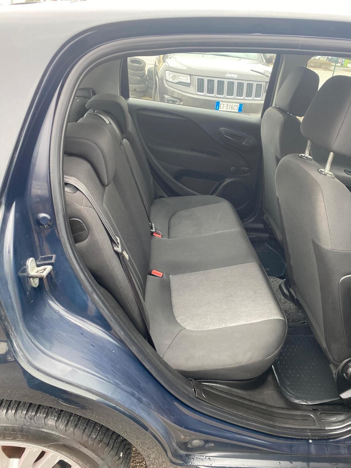 Fiat Punto 1.4 8V 5 porte Natural Power Lounge