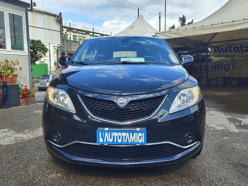 Lancia Ypsilon Ypsilon 1.2 69 CV 5 porte S&S Silver