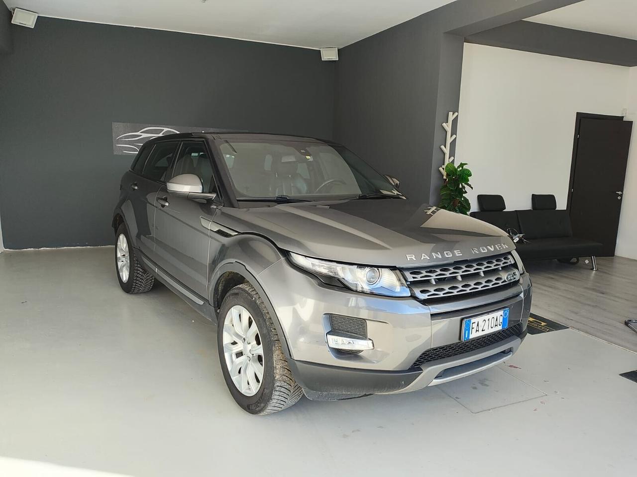 Rover Evoque 2.2 TD4 5p. Dynamic iva esposta