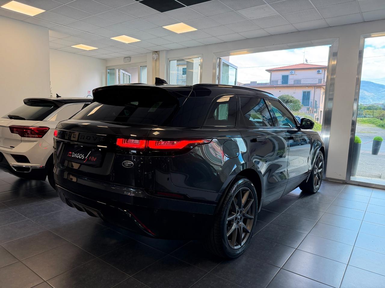 Land Rover Range Velar 2.0D I4 204 CV R-Dynamic HSE