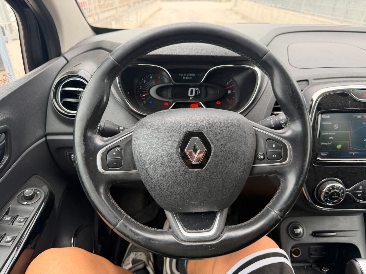 RENAULT CAPTUR 2016 1.5 DIESEL AUTOM 90 CV *MARCIANTE