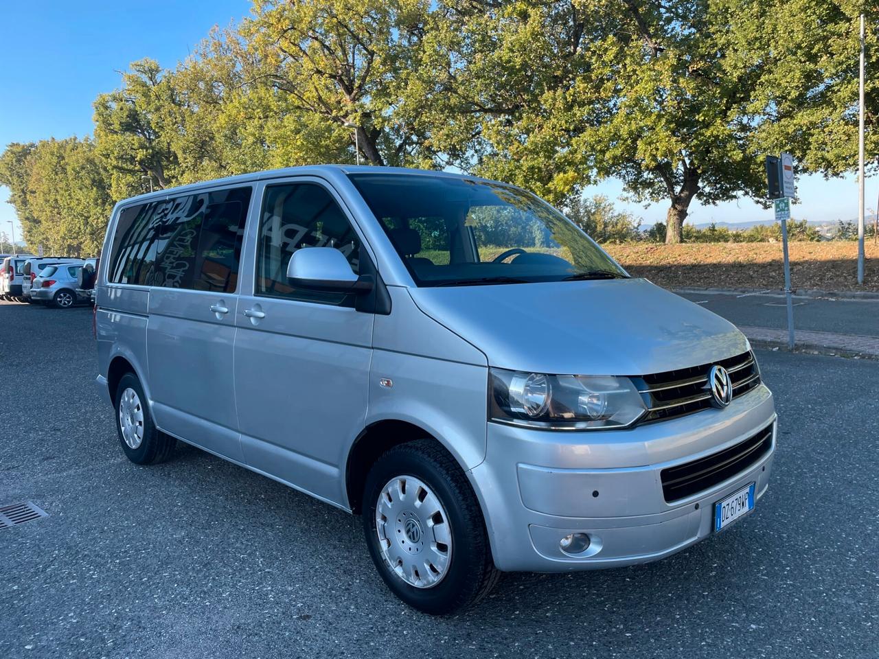 Volkswagen Transporter Caravelle 2.0 TDI 140CV PL Trendline 9 POSTI