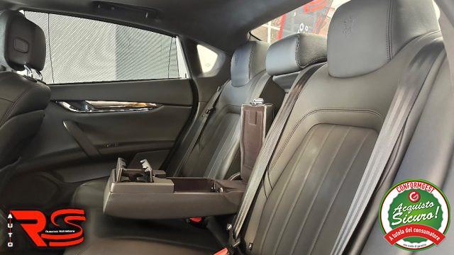 MASERATI Quattroporte V6 Diesel 275 CV Gransport IVA ESPOSTA IMPECCABILE
