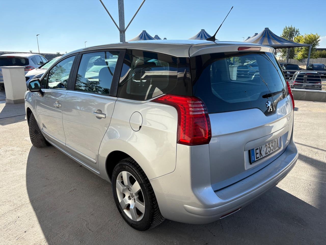 Peugeot 5008 1.6 HDi 112CV Business
