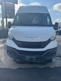 Iveco daily 2.2 coibentato..PARI AL NUOVO