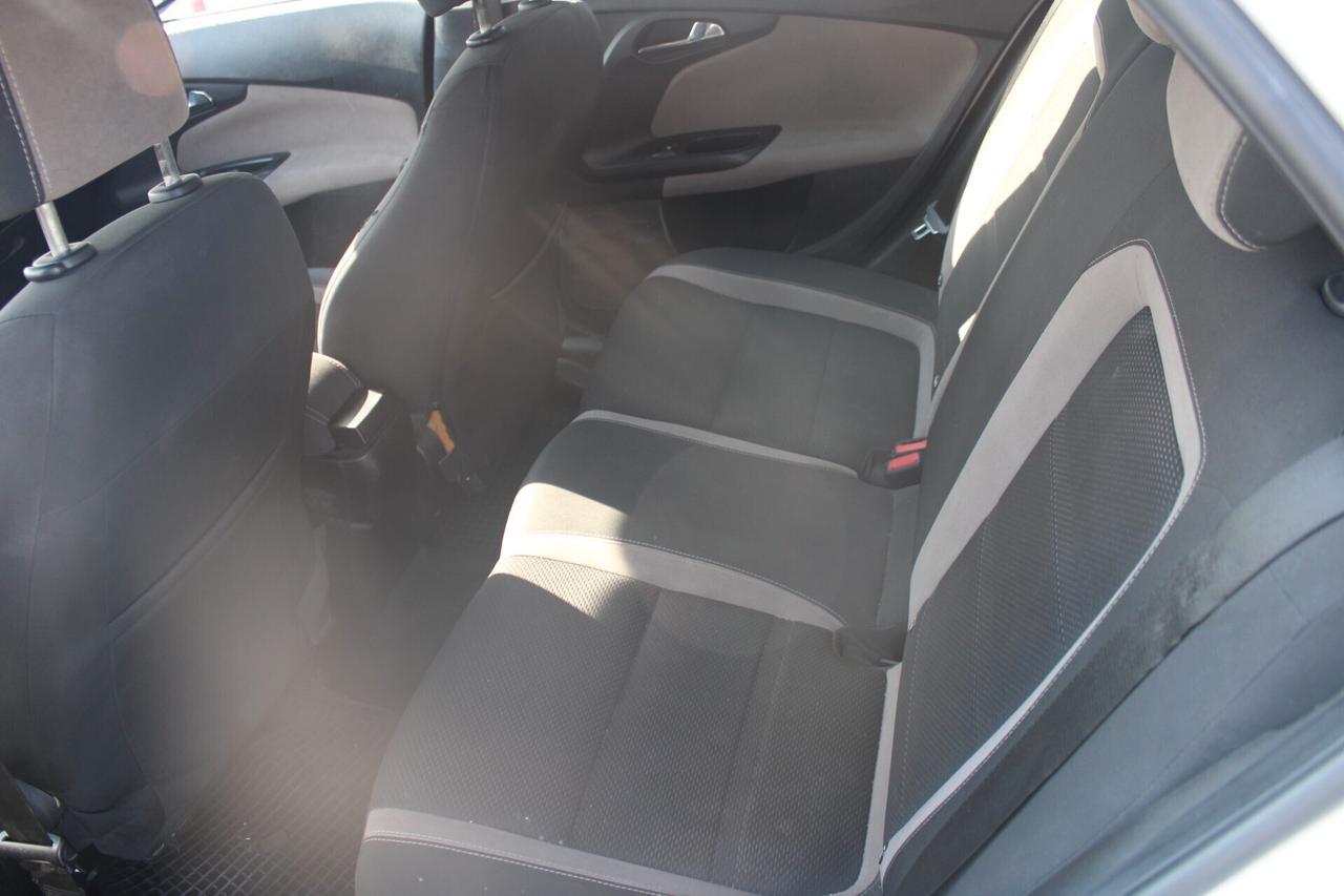 Fiat Tipo 1.6 Mjt S&S SW Lounge
