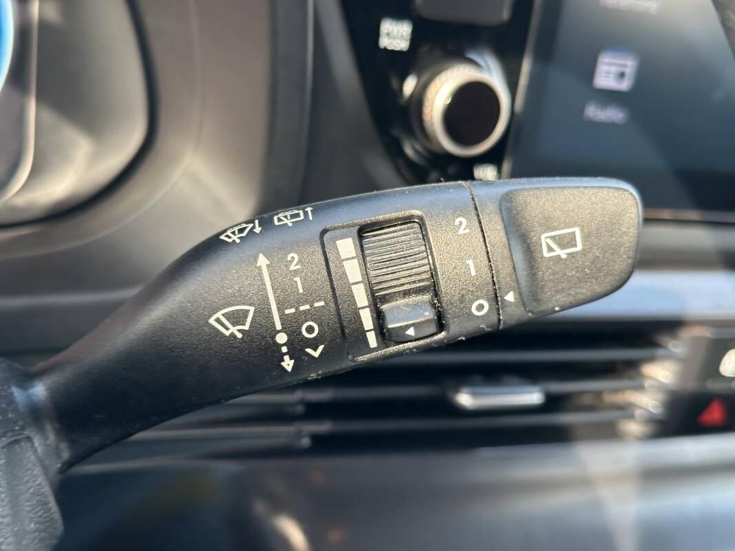 Hyundai i20 1.2 mpi Connectline con Telecamera e CarPlay