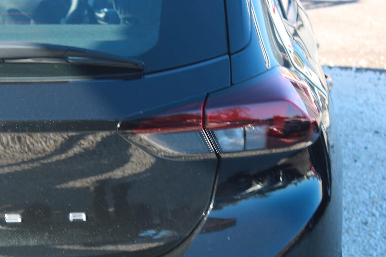 Opel Corsa 1.2 100 CV Ultimate