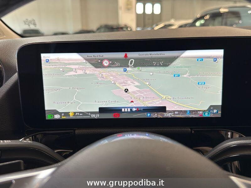 Mercedes-Benz GLA GLA-H247 2023 200 d Progressive Advanced Plus auto