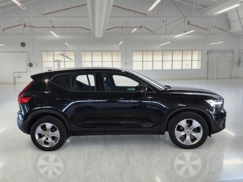 VOLVO XC40 T2 AUTOMATICO MOMENTUM SUV