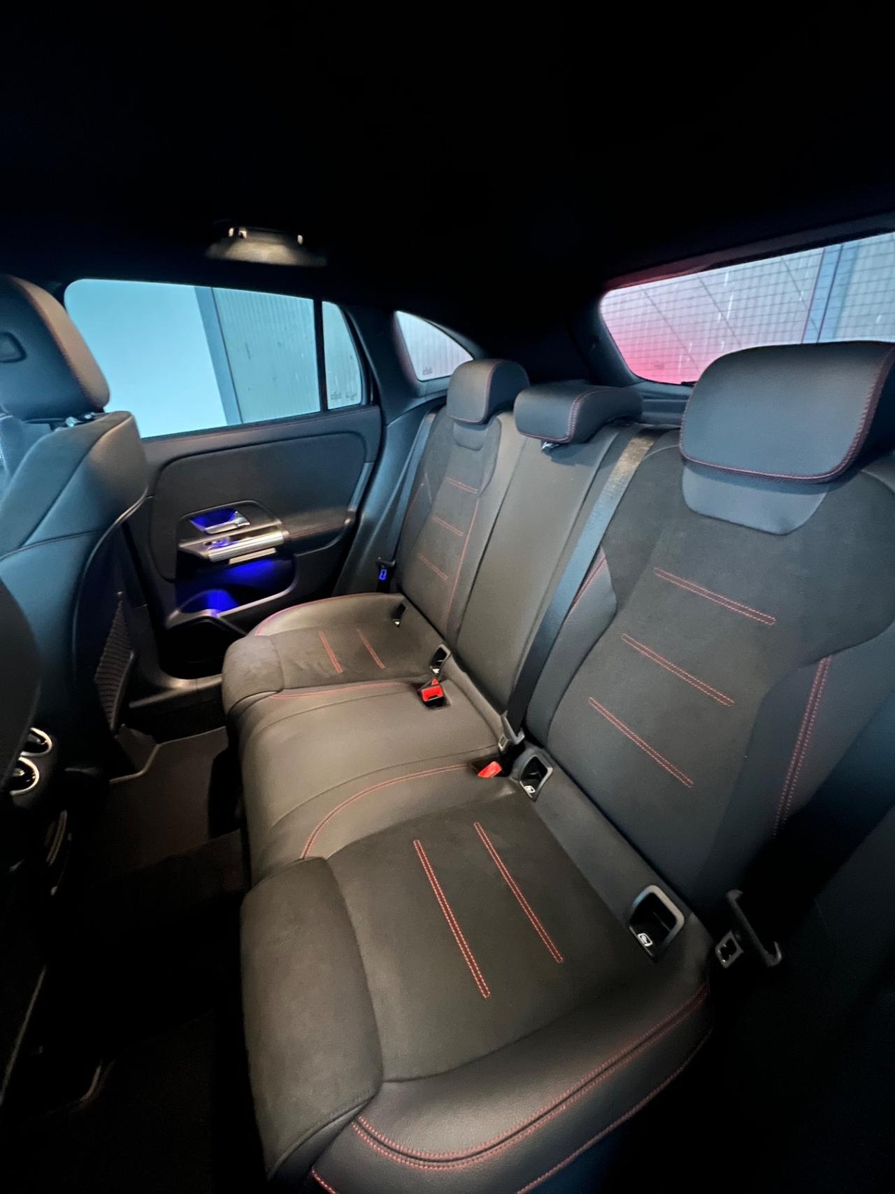 Mercedes-Benz GLA 200 d AMG Line Premium Possibilità Noleggio No Scoring