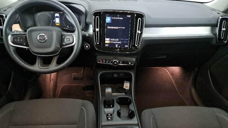 VOLVO Xc40 T2 Geartronic Momentum