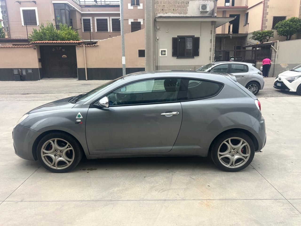 Alfa Romeo MiTo 1.3 JTDm-2 95 CV S&S Distinctive Sport Pack