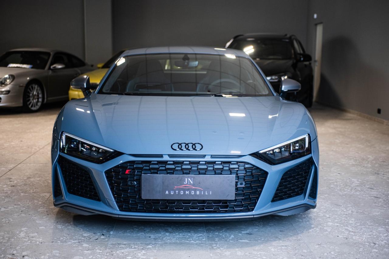 Audi R8 Coupé V10 quattro S tronic performance