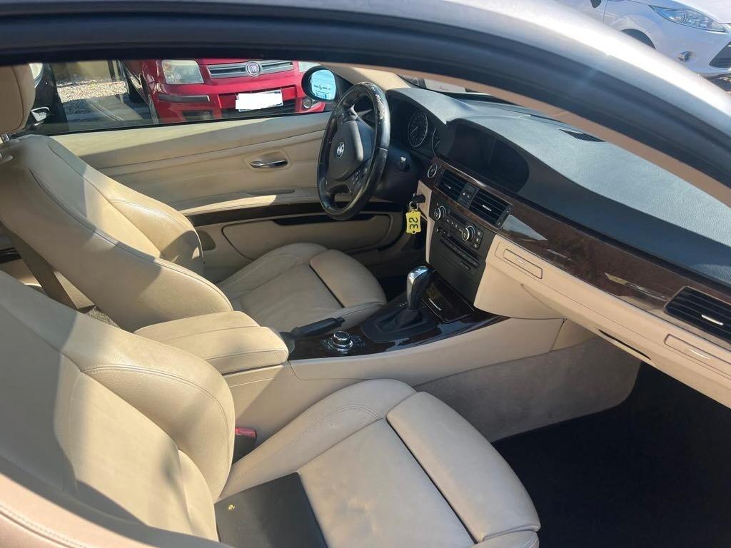 Bmw 320 320i cat Coupé Attiva x commercianti