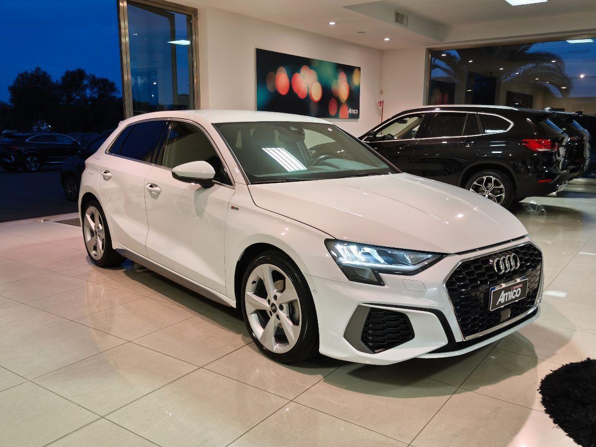 AUDI A3 SPB Sportback 2.0 TDI 116 CV S-tronic S-line Cockpit/18'/Led