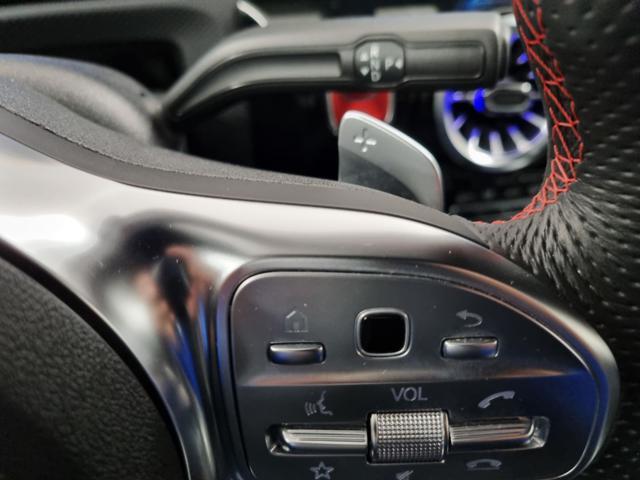 MERCEDES-BENZ CLA 200 d Automatic 4Matic Shooting Brake Premium