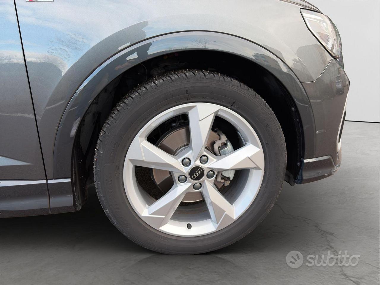 Audi Q3 Sportback 35 TDI 150 cv S tronic S-LINE