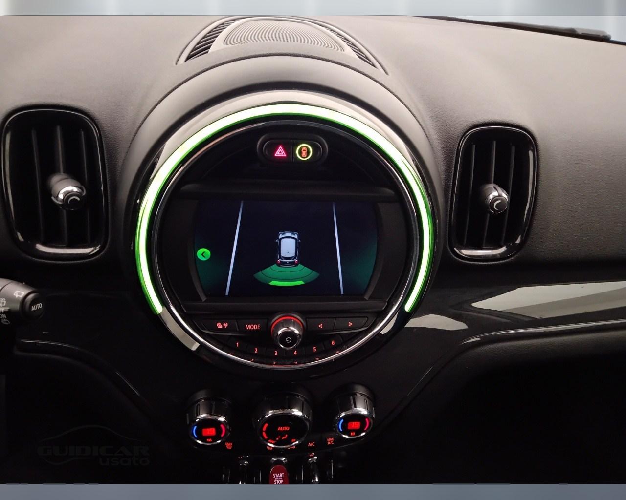 MINI Mini Countryman F60 2017 - Mini Countryman 2.0 Cooper D Bake