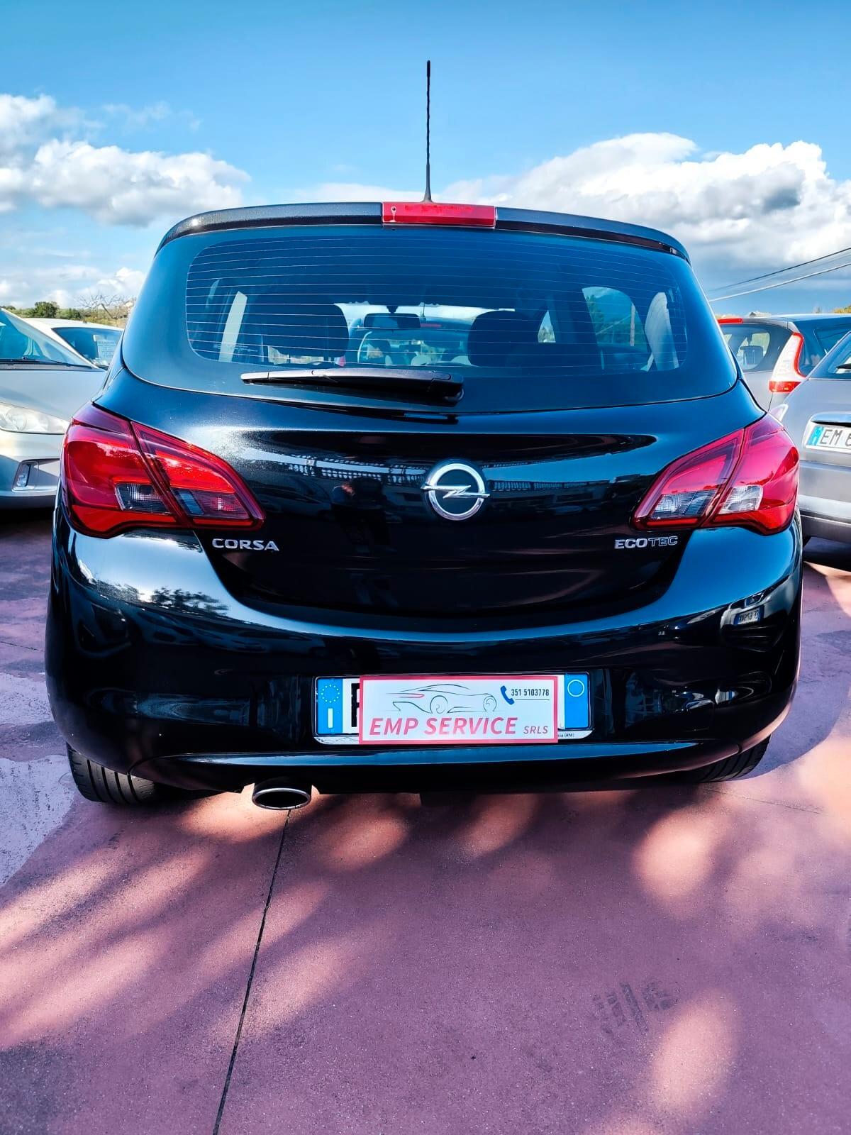 Opel Corsa 1.2 5P B-Color