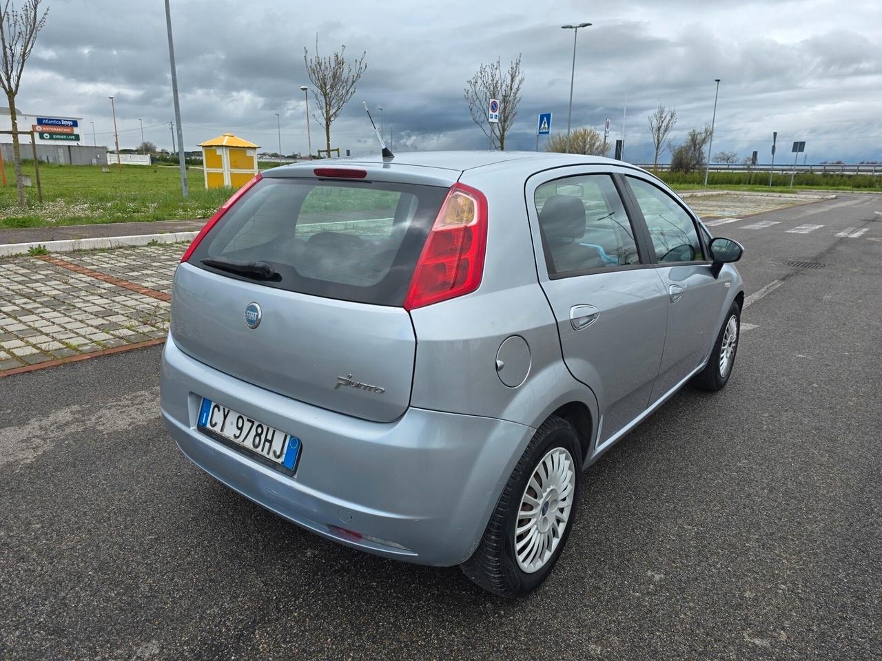 FIAT GRANDE PUNTO 1.2 BENZINA NEOPATENTATI