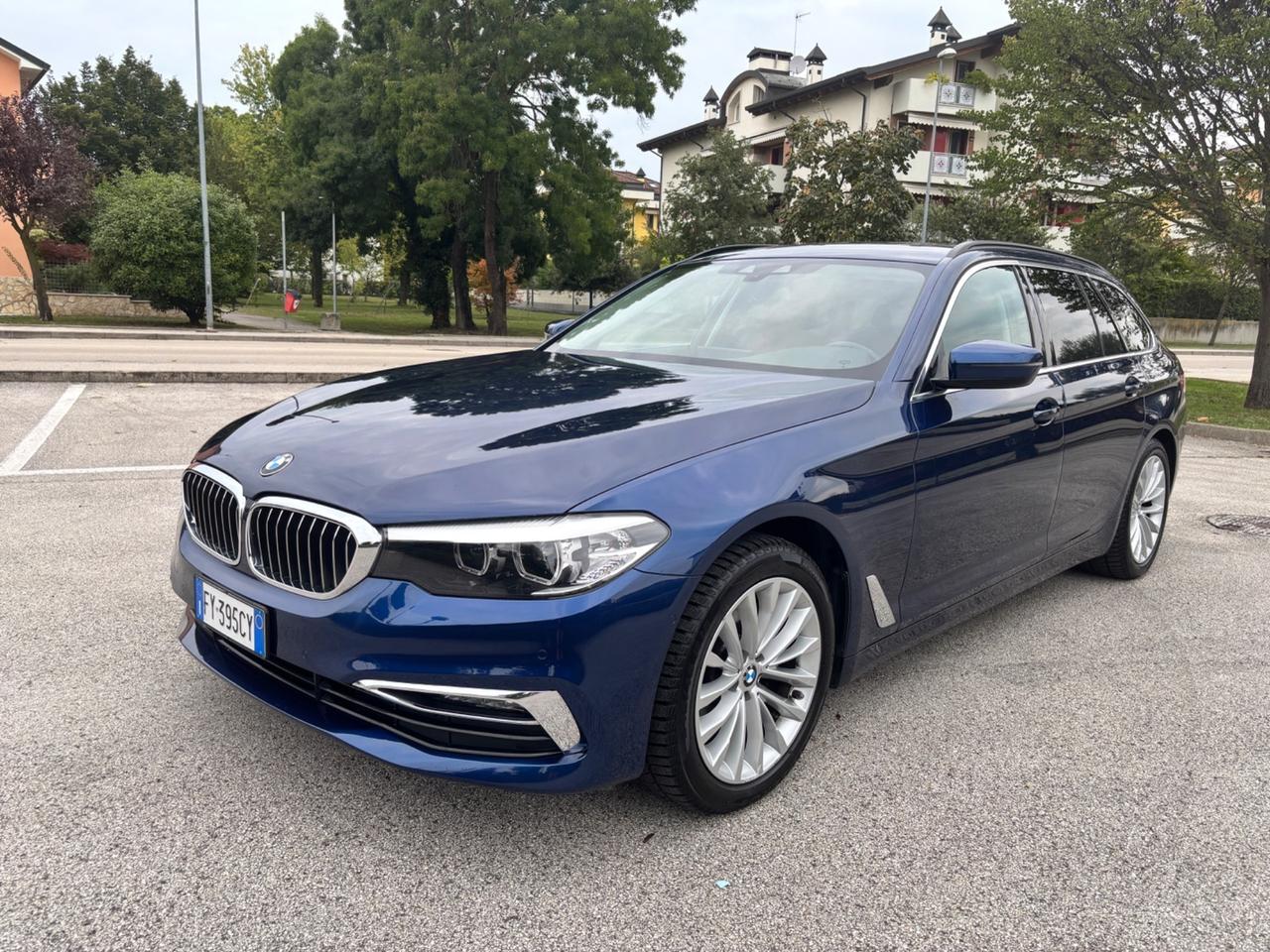 Bmw 520 520d xDrive Luxury