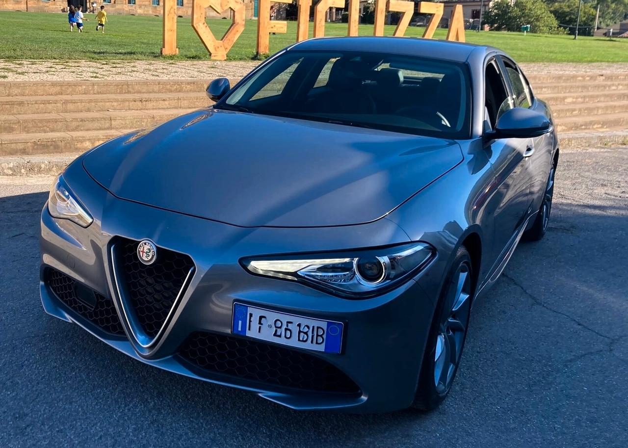 Alfa Romeo Giulia 2.2 Turbodiesel 150 CV AT8 Super