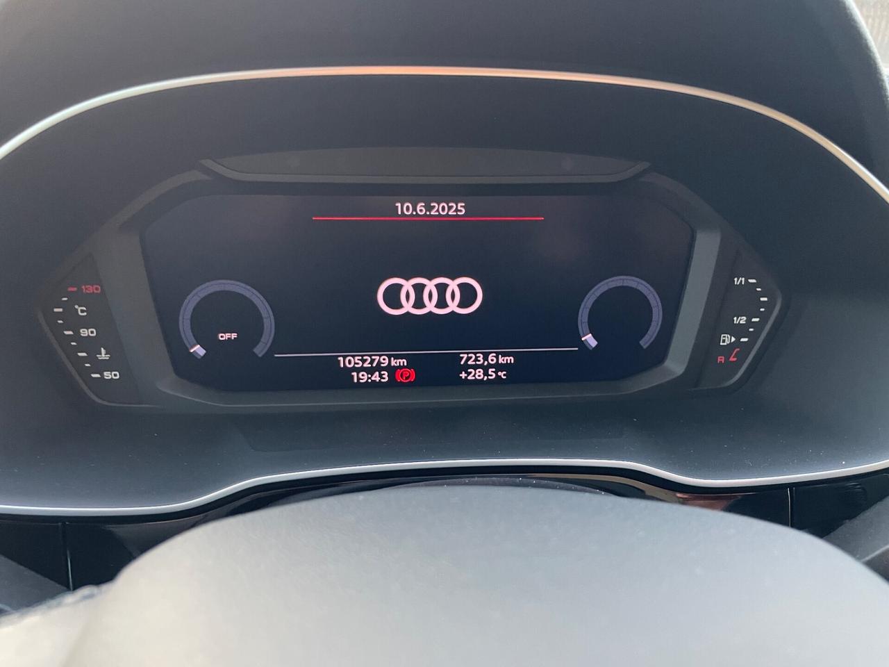 Audi Q3 35 TDI quattro S tronic Business