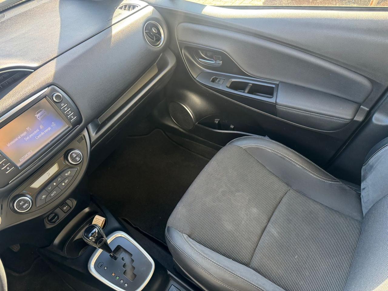 Toyota Yaris Trend 1.5 VVT-i HEV TETTUCCIO #11276