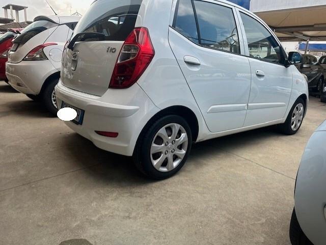 HYUNDAI I10 1,0 CON SOLI 131. MIILA KM !