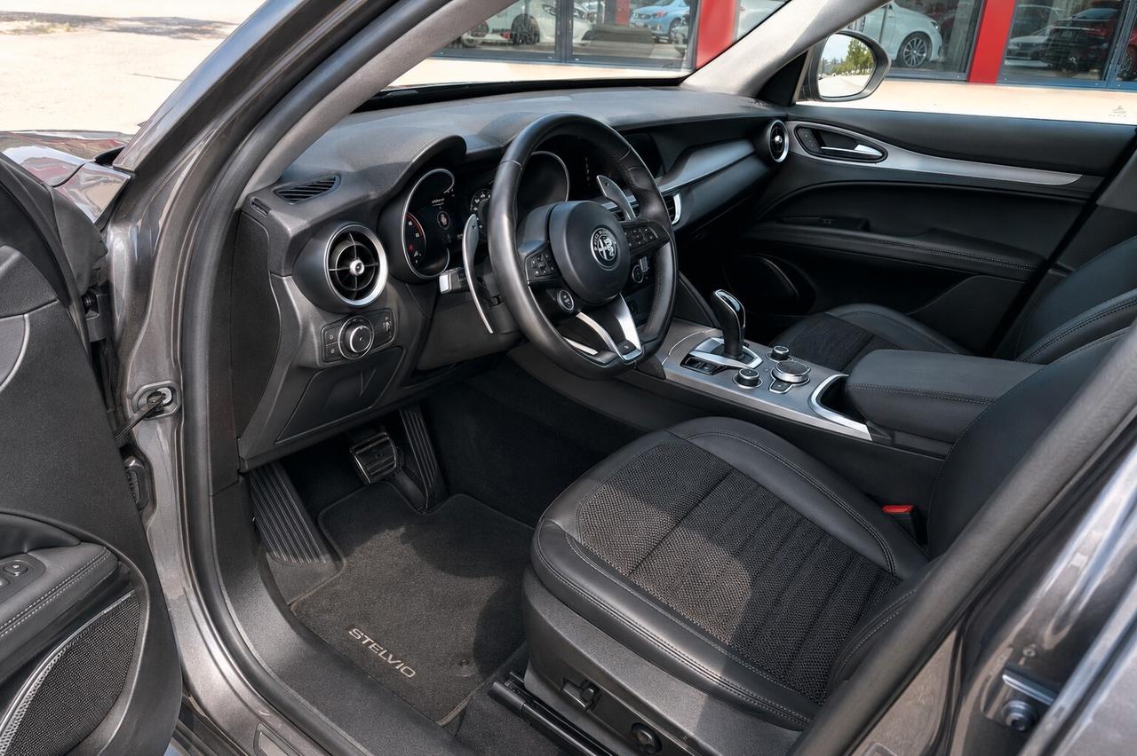 Alfa Romeo Stelvio 2.2 Turbodiesel 190 CV Q4 Sprint