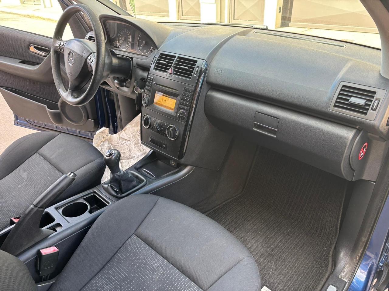 Mercedes-benz A 160 CDI BlueEFFICIENCY Avantgarde