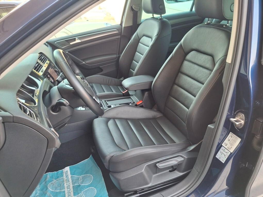Volkswagen Golf 7.5 1.5 TGI 130cv Pelle/Fari LED - 2019