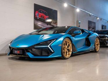 Lamborghini Revuelto 6.5 V12+solo600km+ADPERSONAM+FULL PPF+INT CARBON+LIFT+LIVREA BICOLORE+UFF. ITALIA+