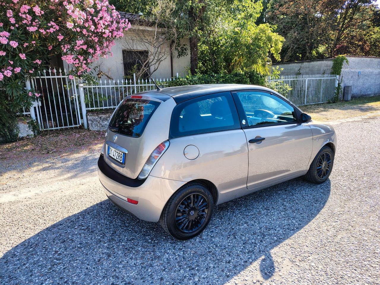 Lancia Ypsilon 1.4 Oro Ecochic GPL. NEOPATENTATI