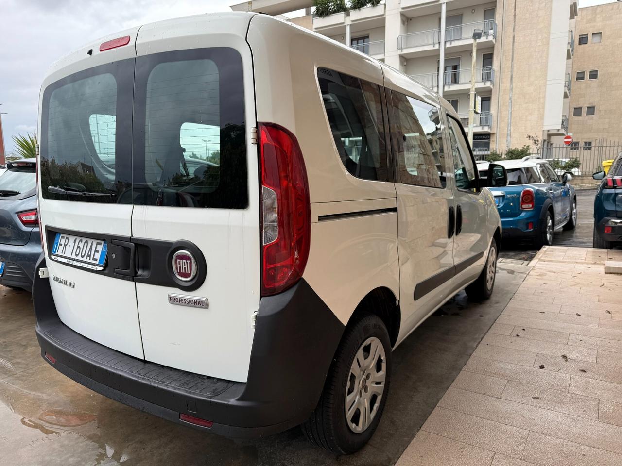 Fiat Doblo Cargo 2015 cargo combi N1 1.3 mjt 16v 95cv E6