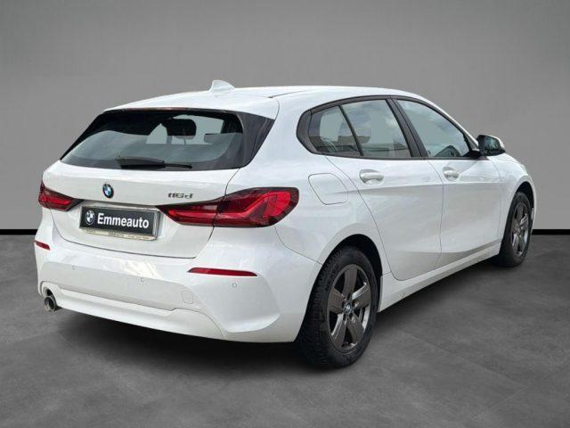 BMW 116 d 5p. Business Advantage